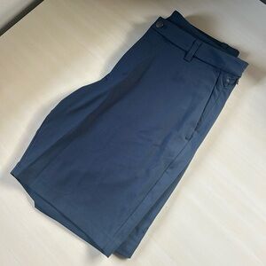 Men’s Lululemon shorts